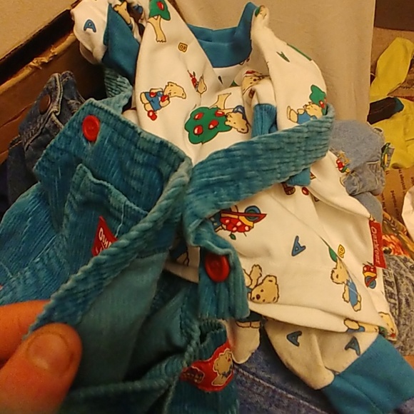 Vintage overalls, 2 shirts 🐻Oshkosh b'gosh - Picture 4 of 8